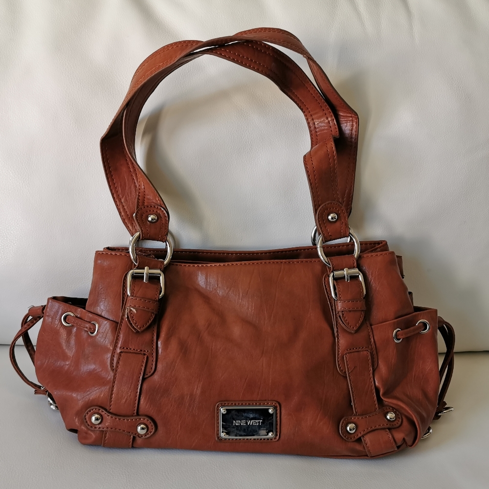 Nine West shoulder bag with multiple pockets